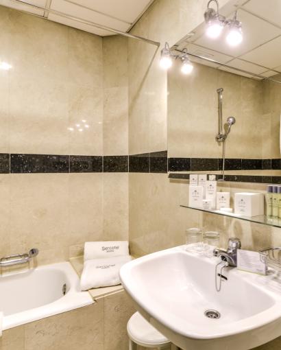 Sercotel Alfonso VI Classic Twin Room