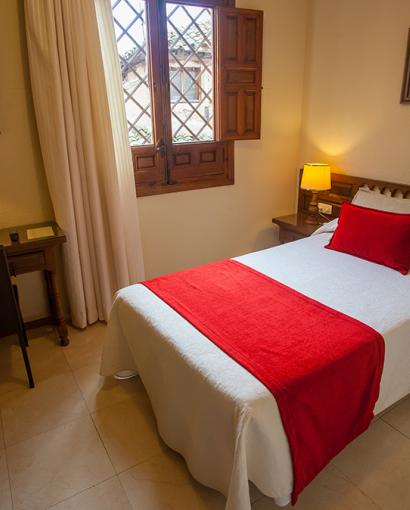 Sercotel Alfonso VI Basic Single Room