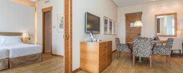 Sercotel Sorolla Palace-Family Room